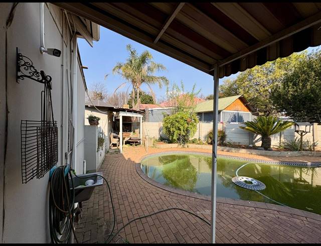 4 BEDROOM HOUSE FOR SALE IN BRAKPAN CENTRAL